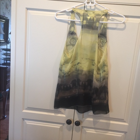 Top - Picture 3 of 3